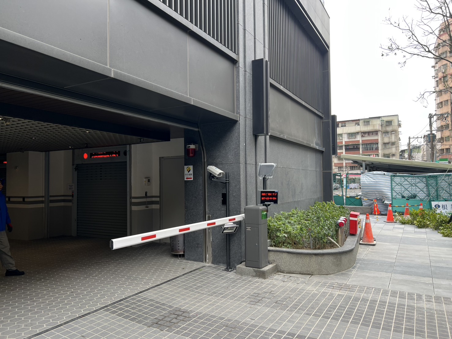 新北市中和區-社區地下停車場