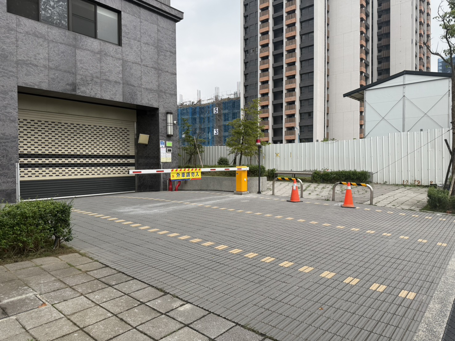 新北市汐止區-社區大樓照片