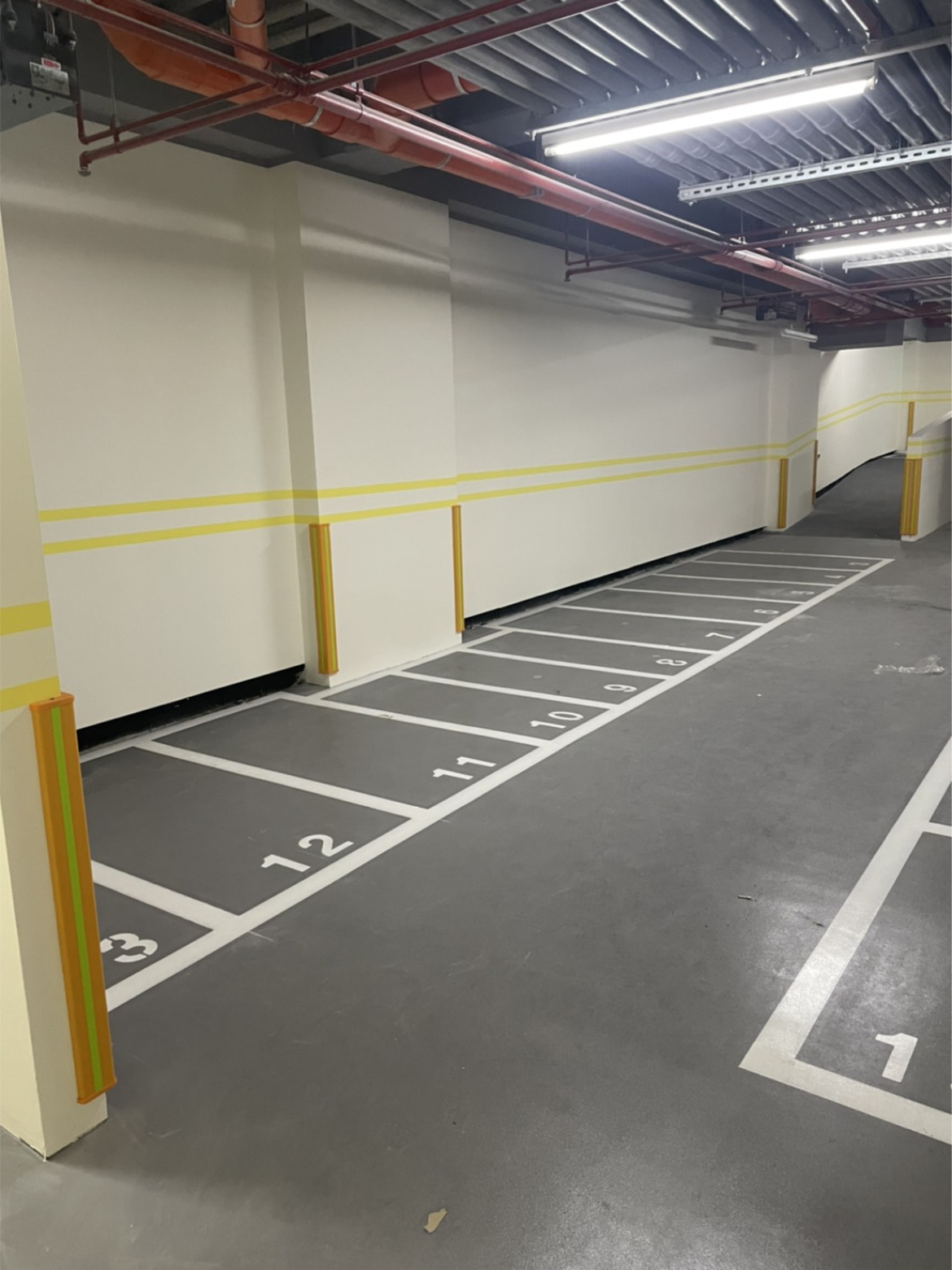 新北市三重區-社區地停車場