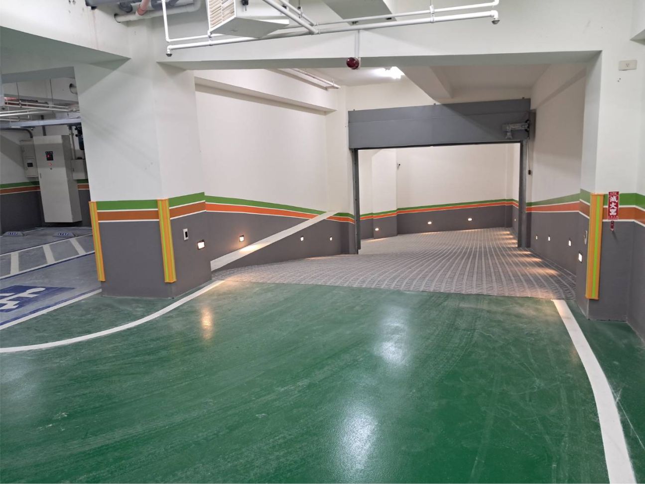 桃園市中壢區-社區地下停車場